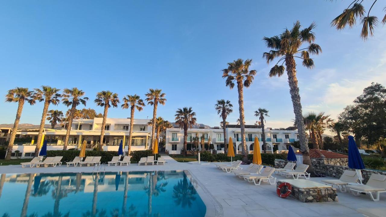 Irina Beach Hotel Tigkaki  Exterior photo