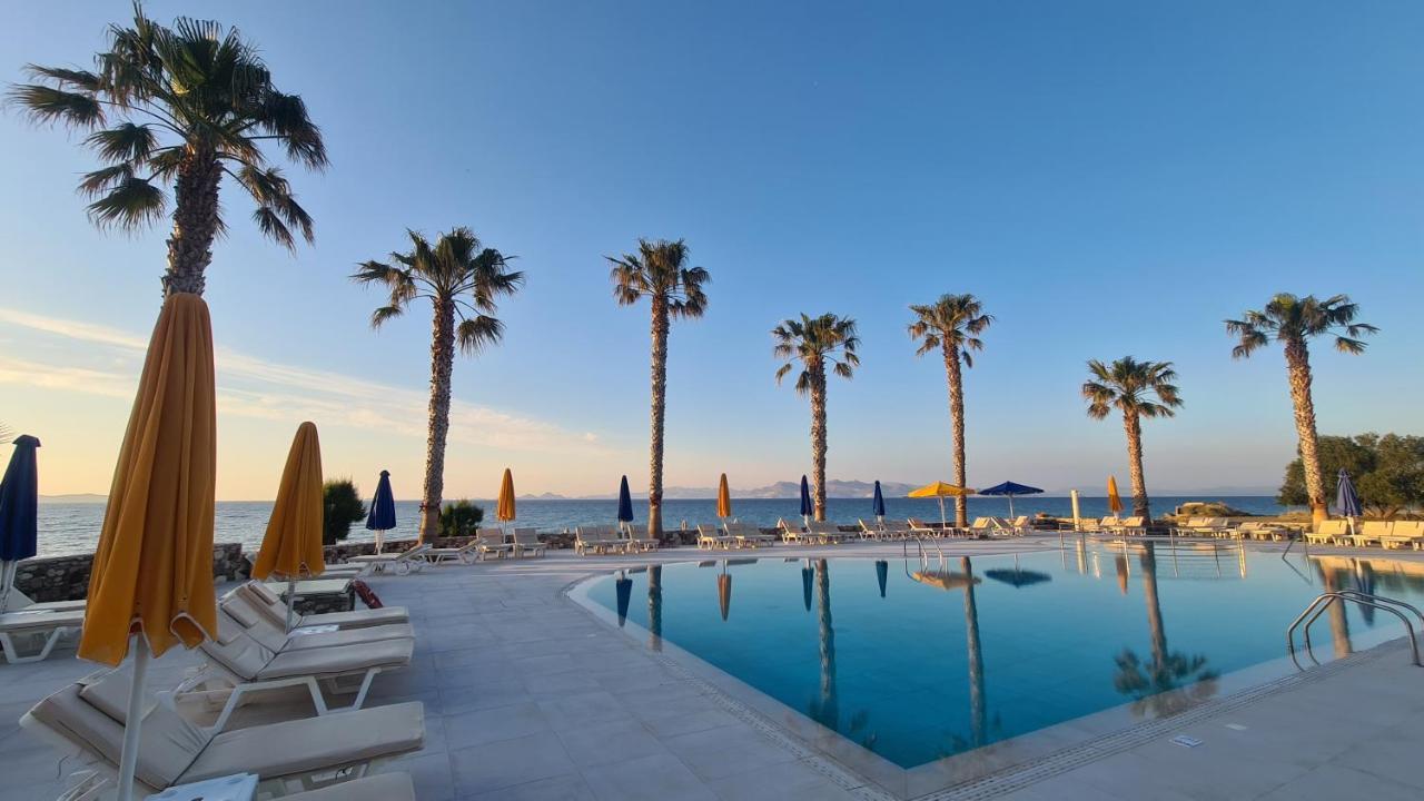 Irina Beach Hotel Tigkaki  Exterior photo